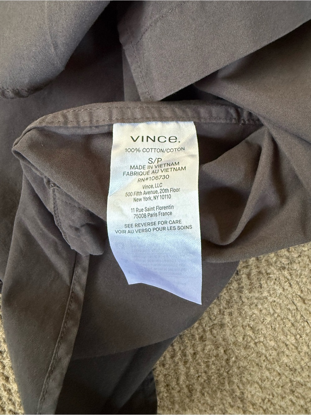 VINCE Garment Dye Men’s Classic Fit Button Front Shirt Grey Size S NWT $245.00 - Picture 7 of 7